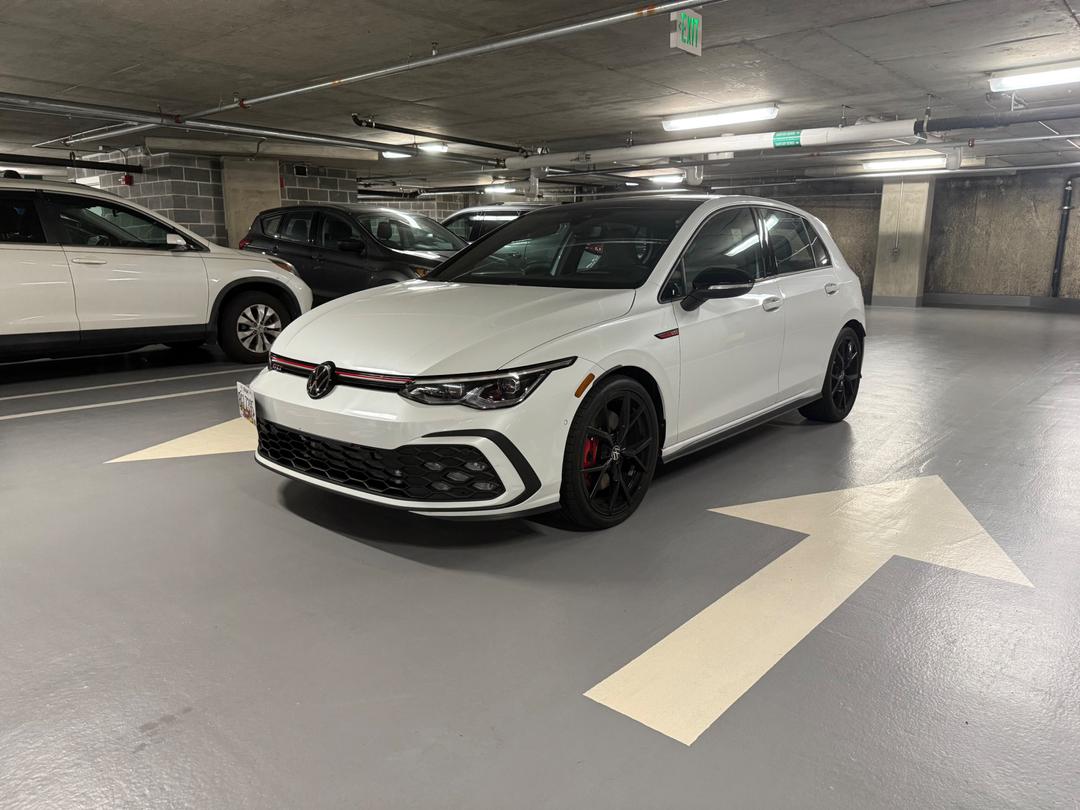 Volkswagen_GTI 