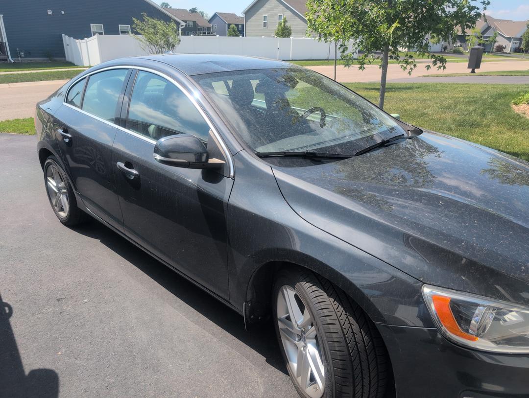 Volvo_S60 