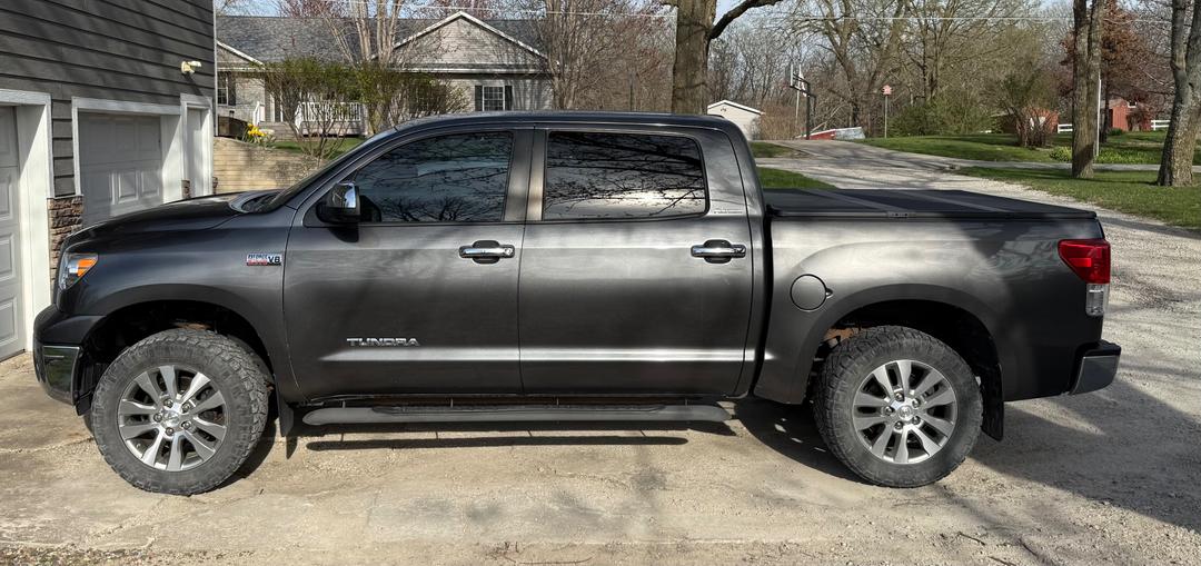 Toyota_Tundra 