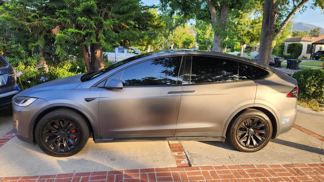 Tesla_Model X 