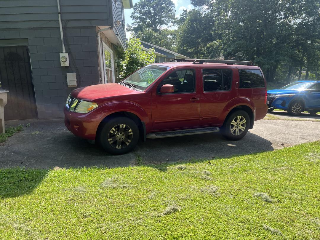 Nissan_Pathfinder 