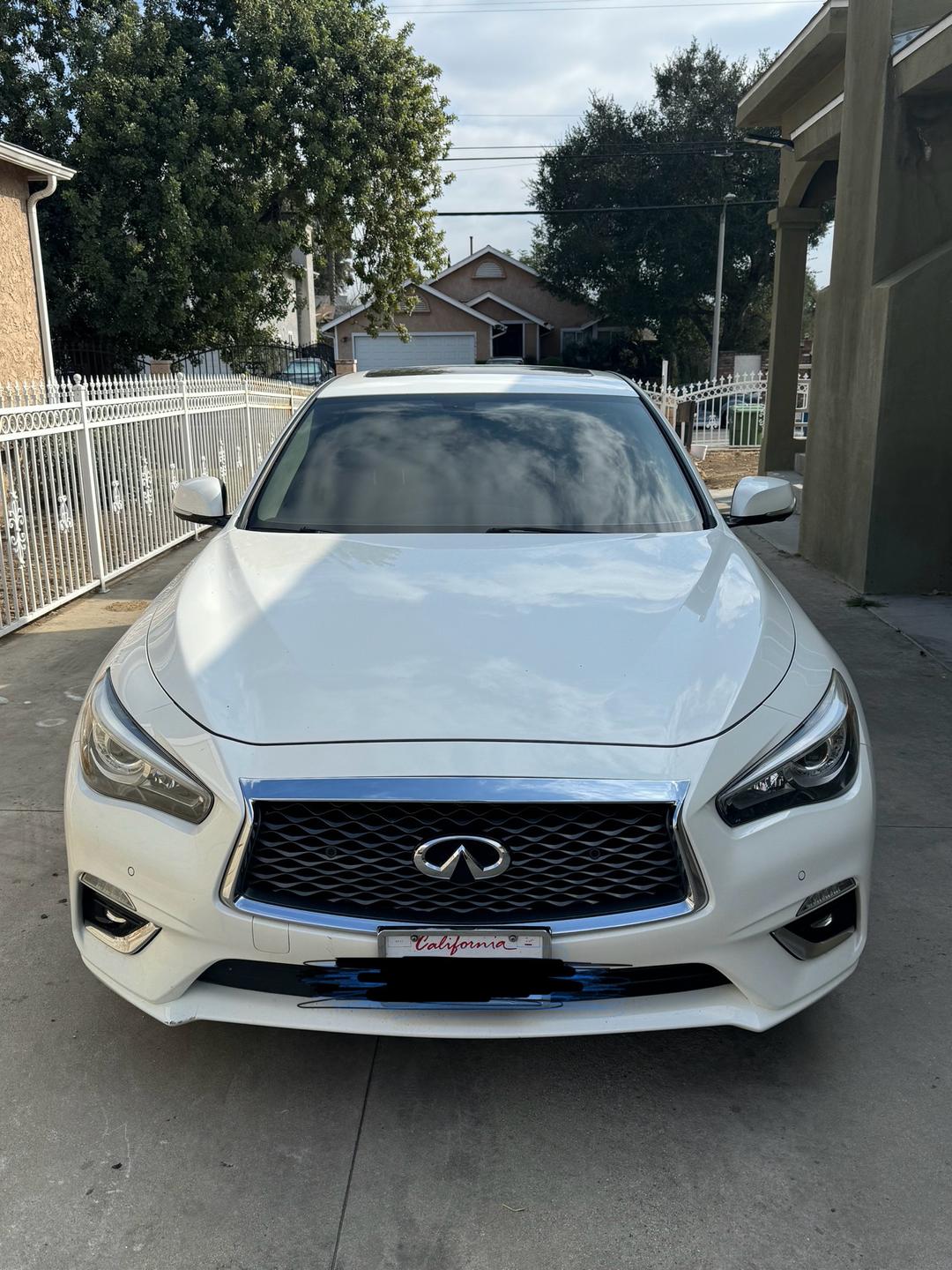 INFINITI_Q50 