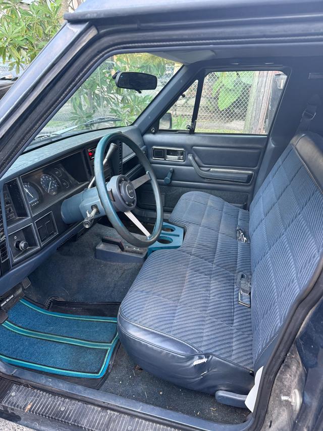 car_image_202x236