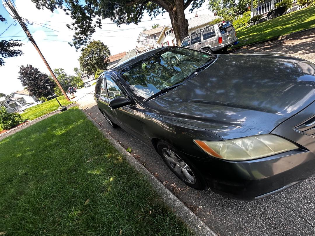 Toyota_Camry 