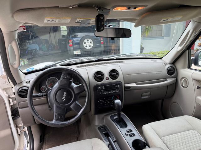 car_image_202x236