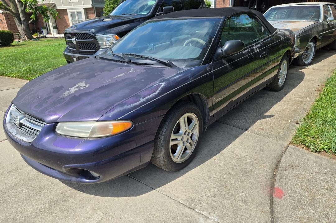Chrysler_Sebring 