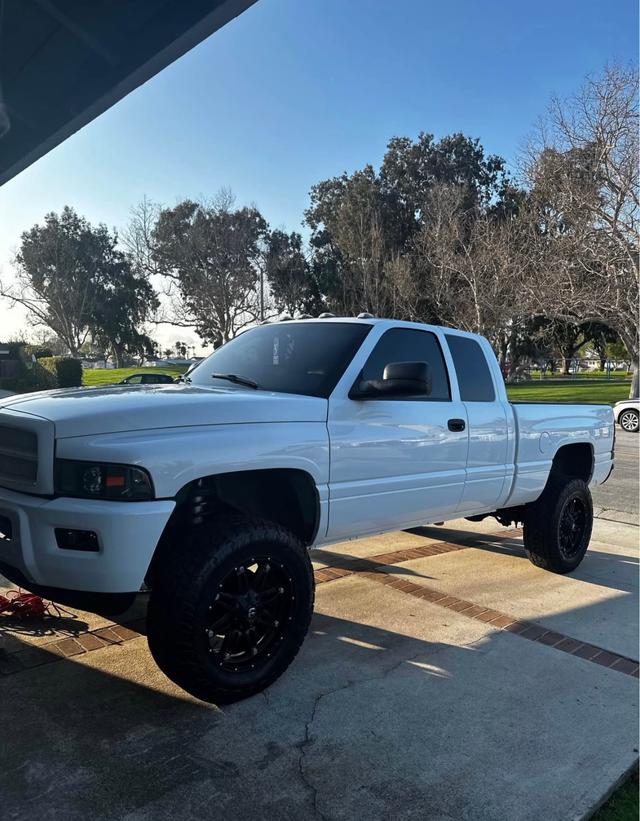 car_image_202x236
