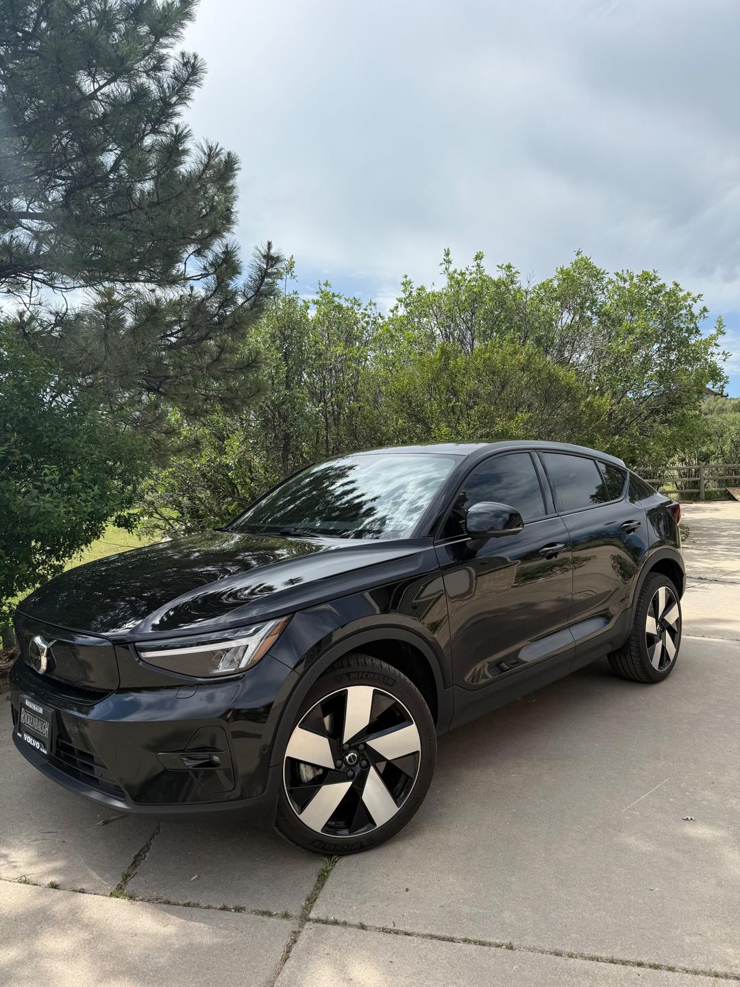 Volvo_XC90 