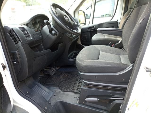 car_image_202x236