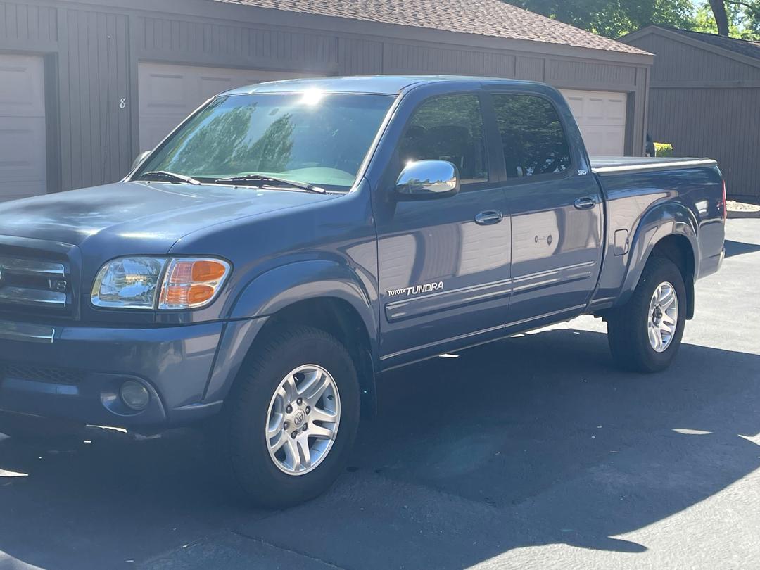 Toyota_Tundra 