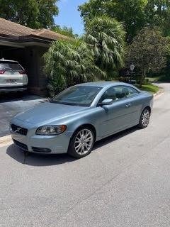 Volvo_C70 