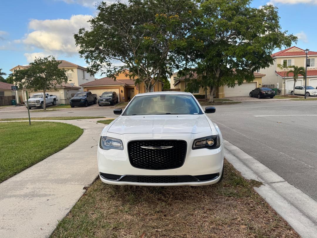 Chrysler_300 