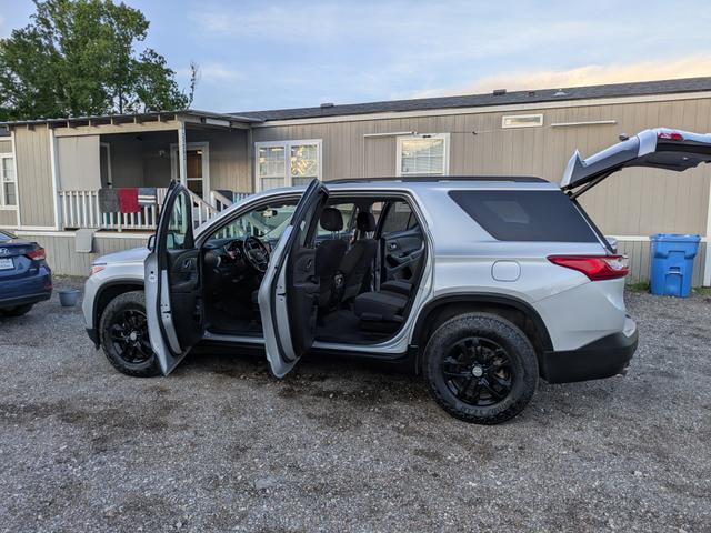 car_image_202x236