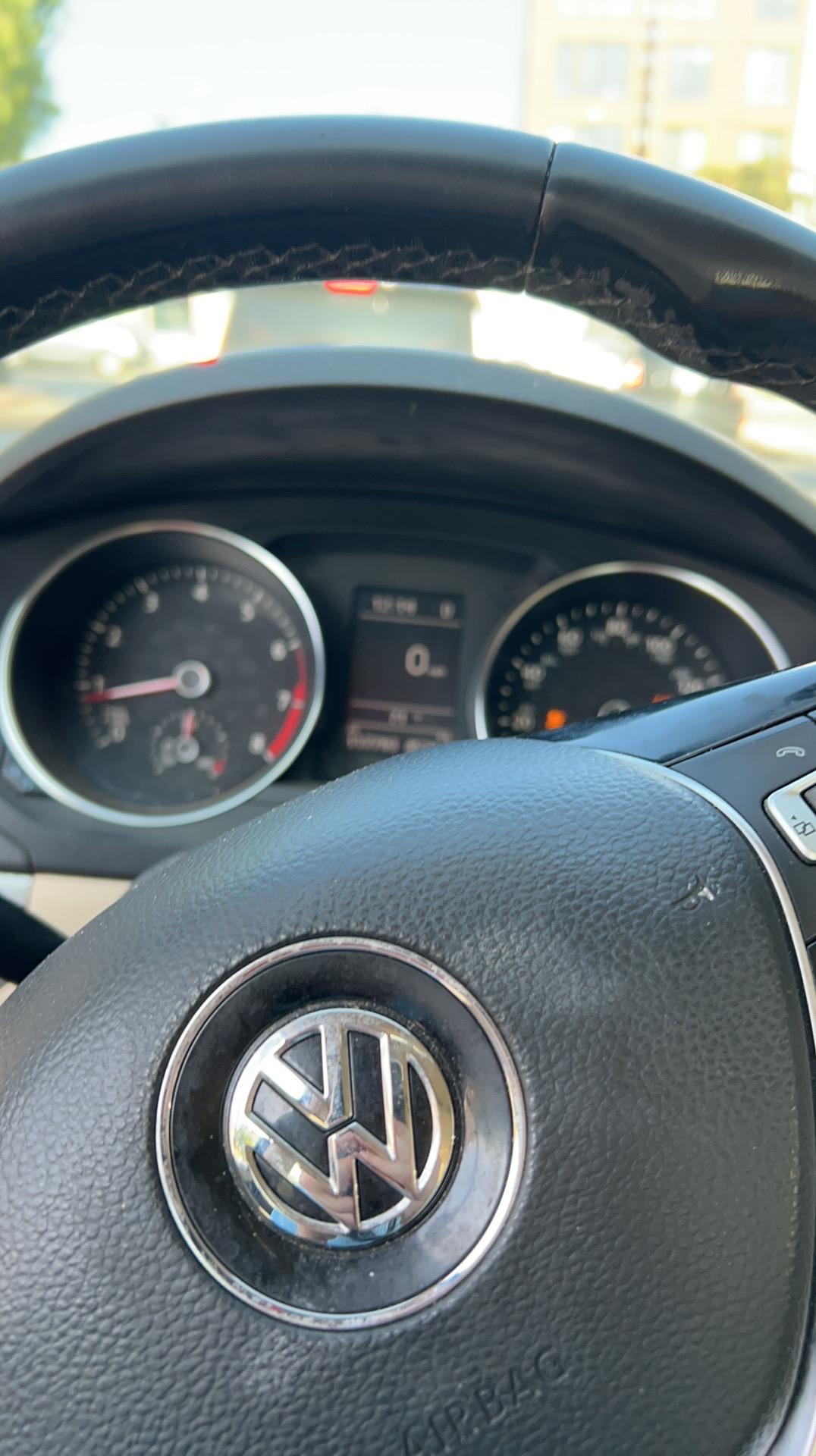 Volkswagen_Jetta 