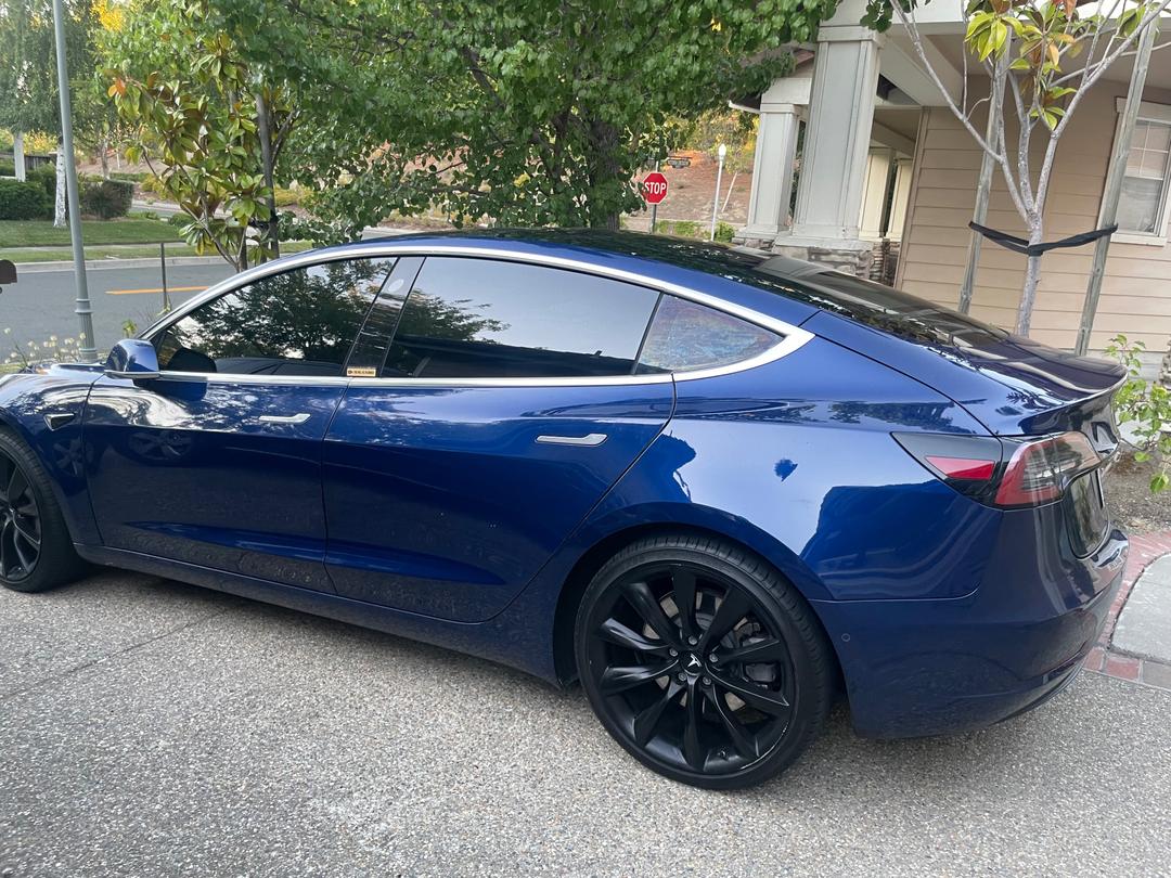 Tesla_Model 3 