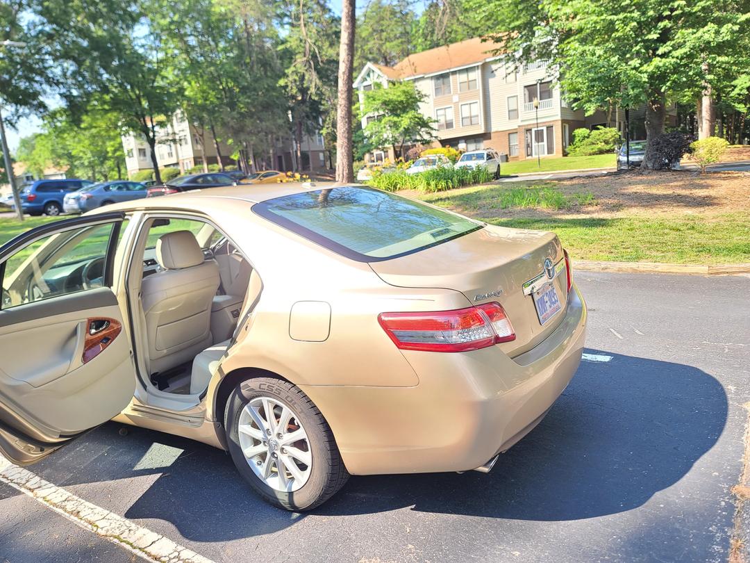 Toyota_Camry 