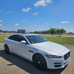 Jaguar_XE 
