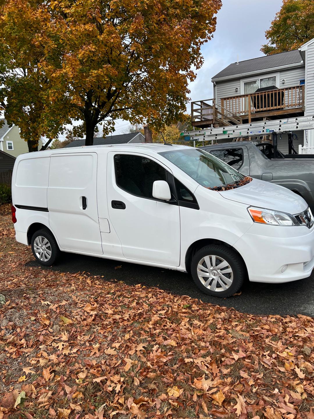 Nissan_NV 200 