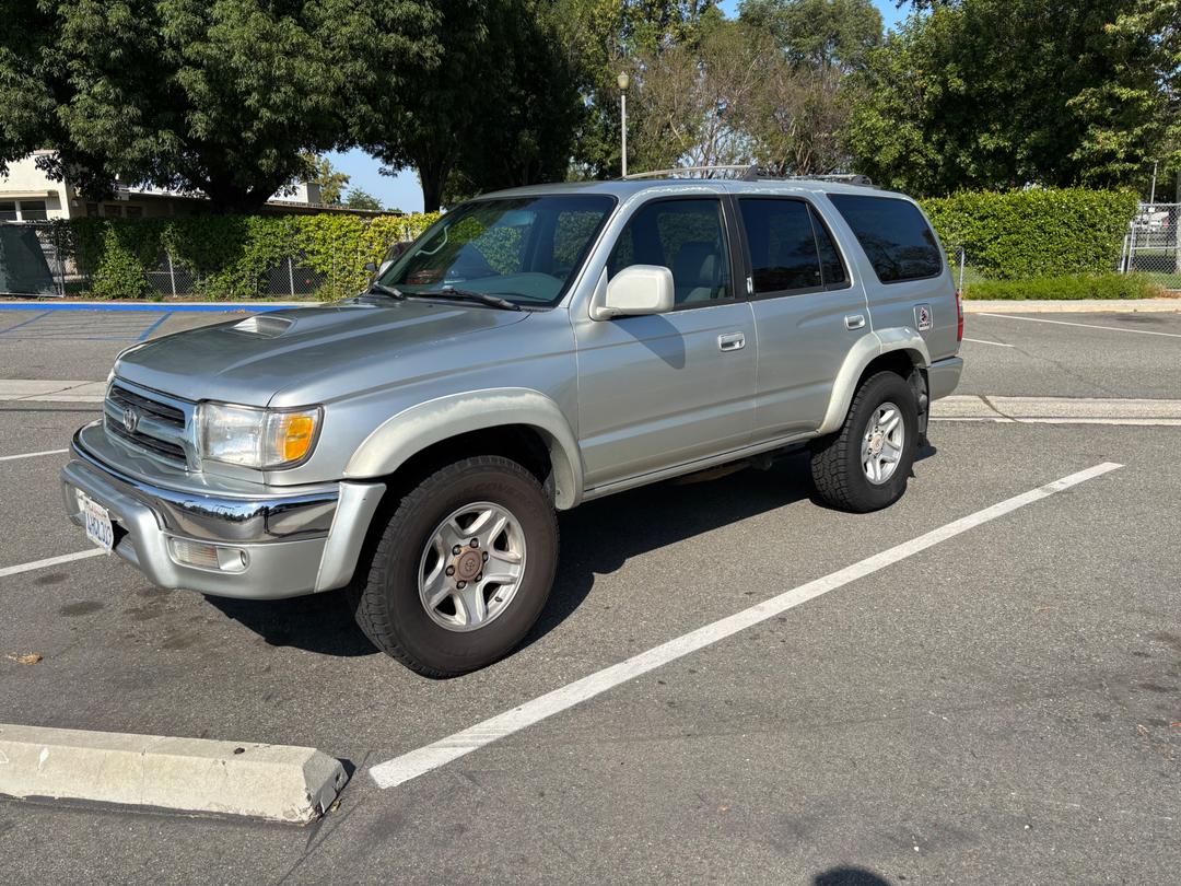 Toyota_4Runner 