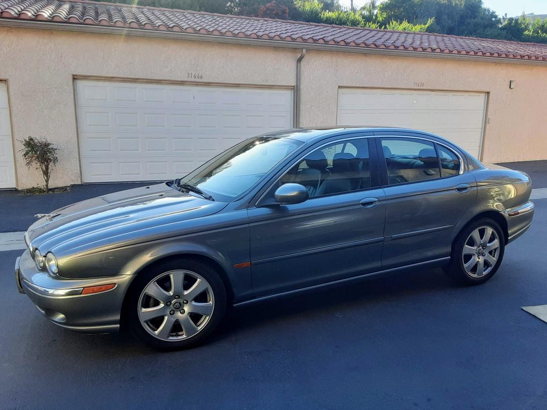 Jaguar_X-Type 