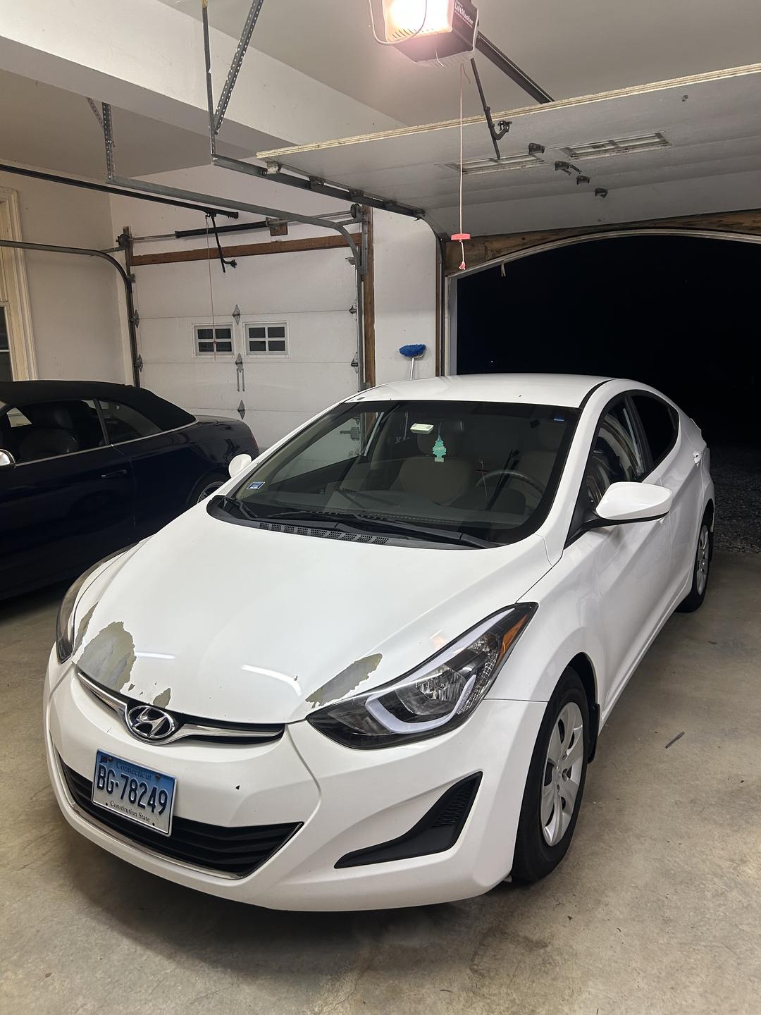 Hyundai_Elantra 