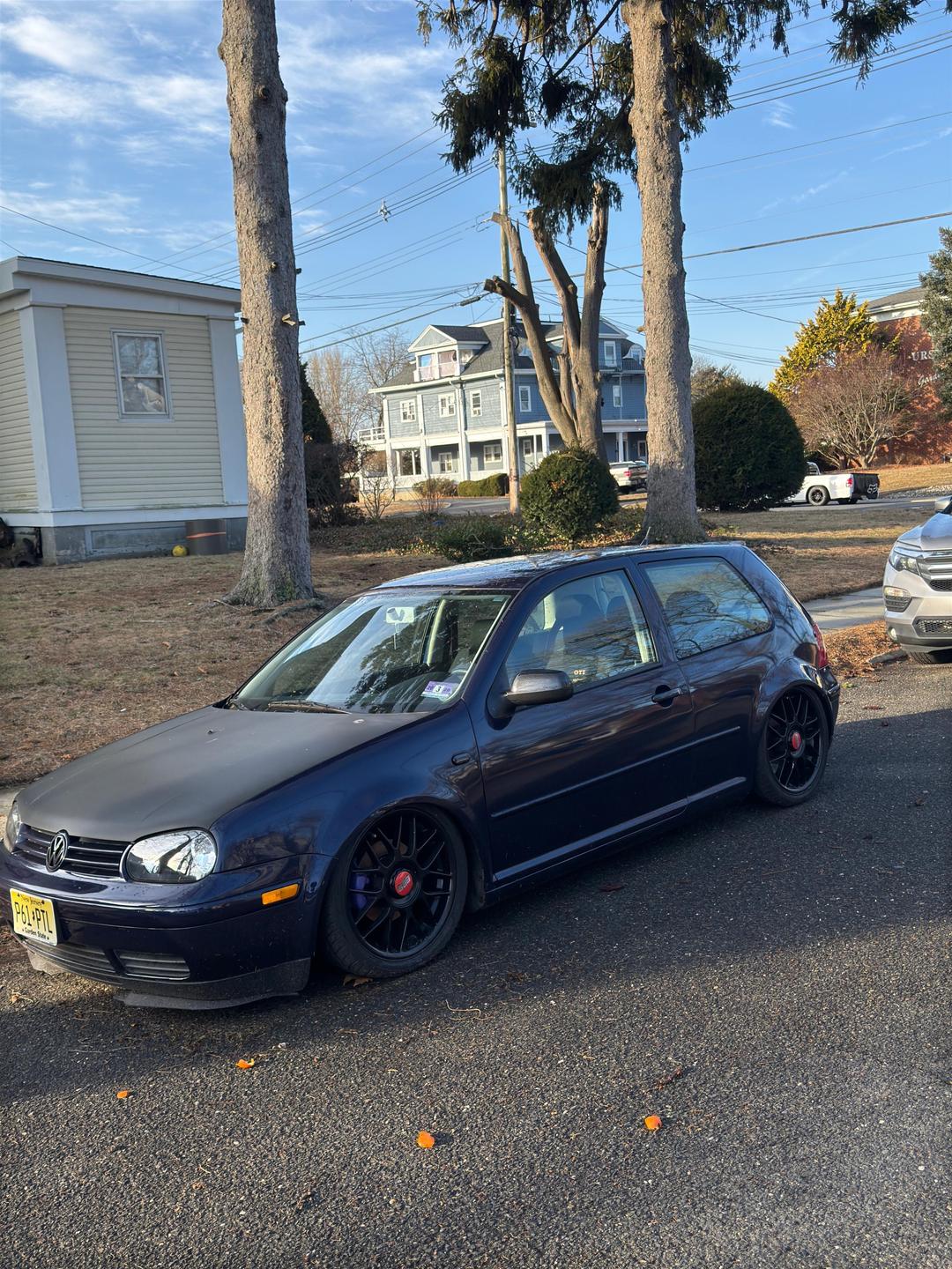 Volkswagen_Golf 