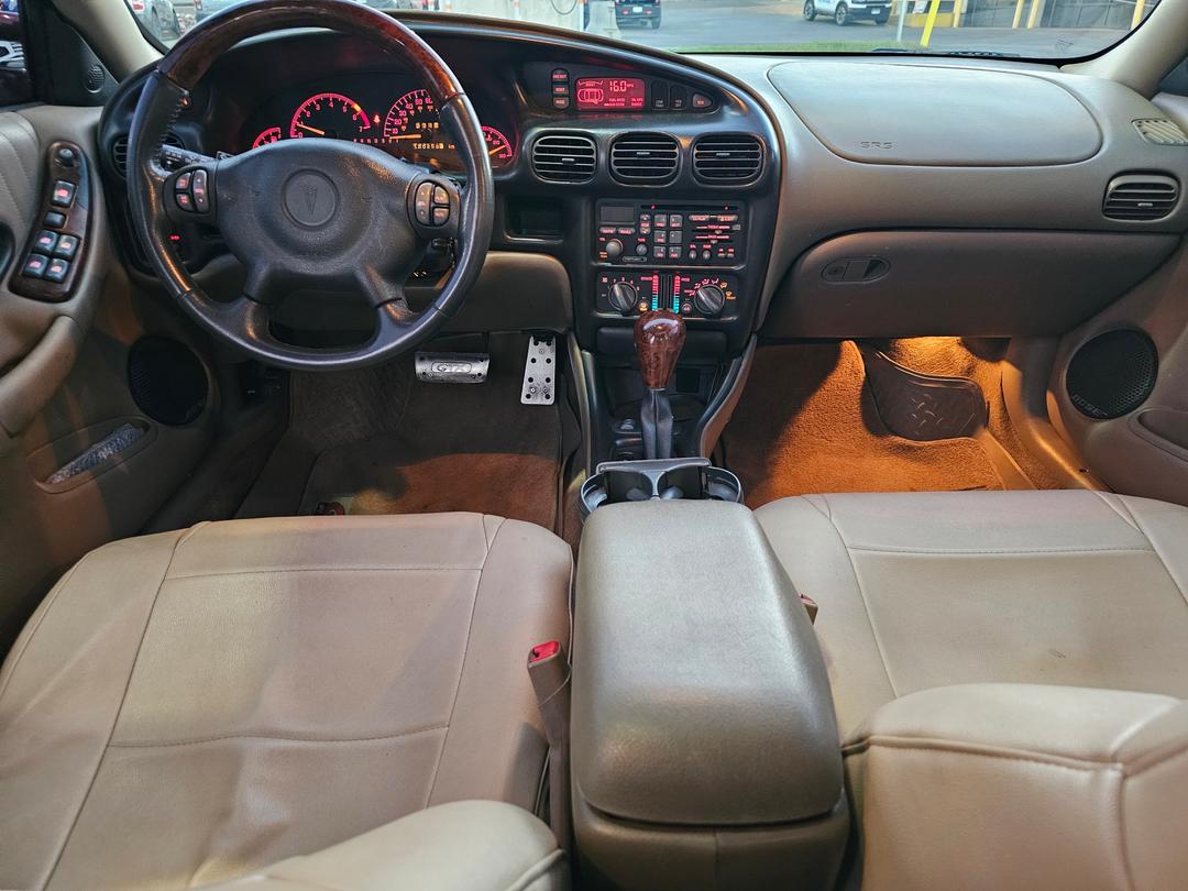 Pontiac_Grand Prix 