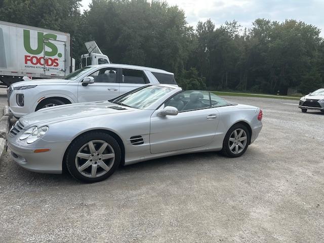 Mercedes-Benz_SL Class 