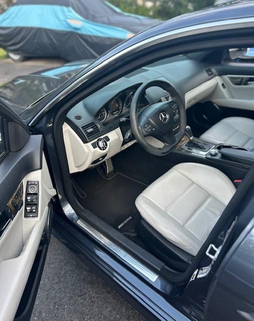 car_image_202x236