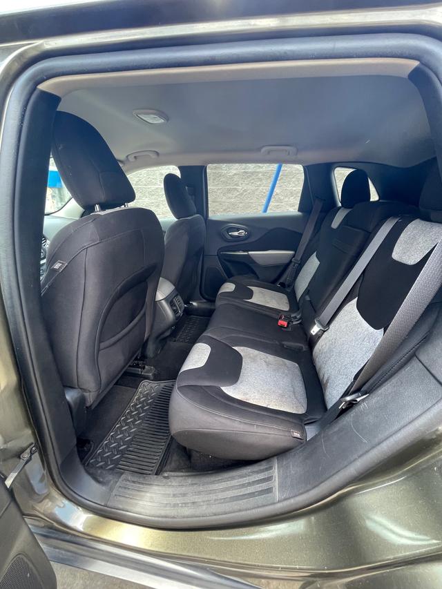 car_image_202x236