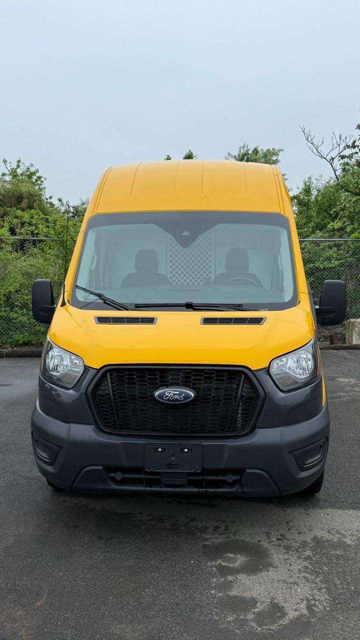 Ford_T250 Vans 