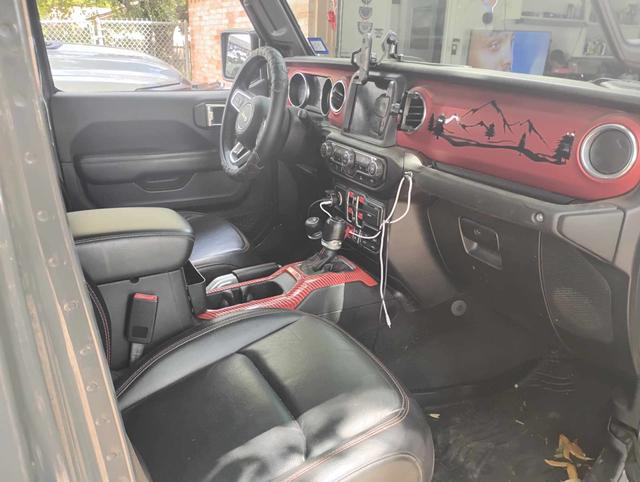 car_image_202x236