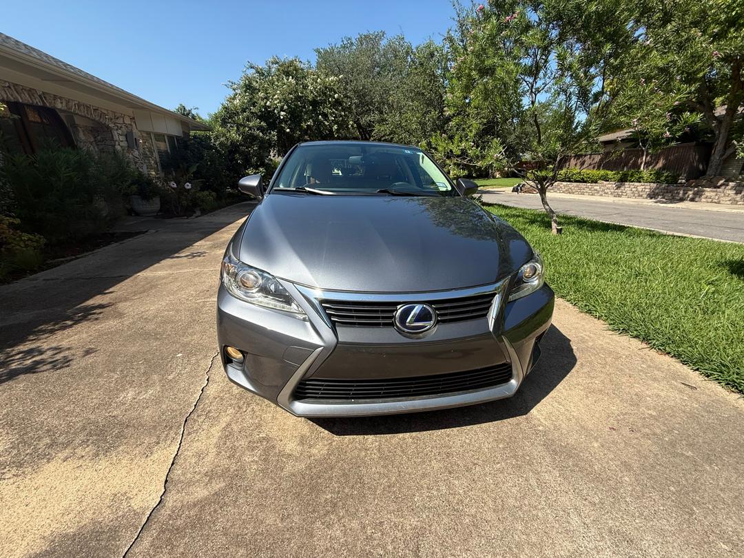Lexus_CT 200h 