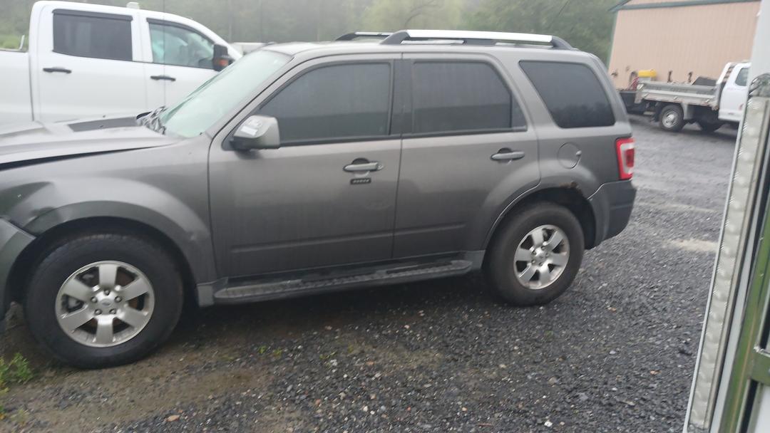 Ford_Escape 