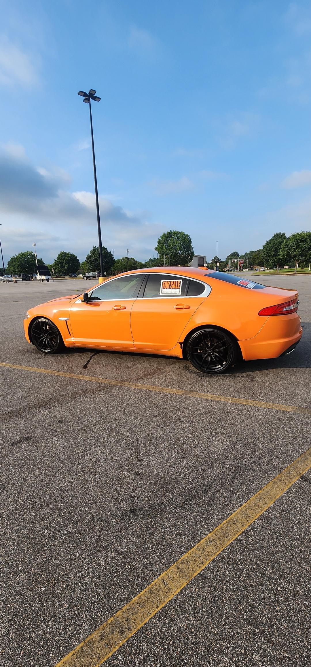 Jaguar_XF 
