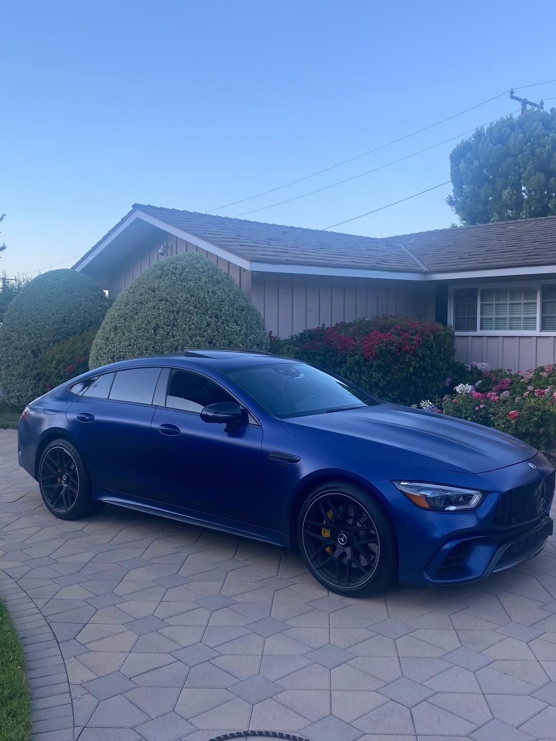 Mercedes-Benz_AMG GT 