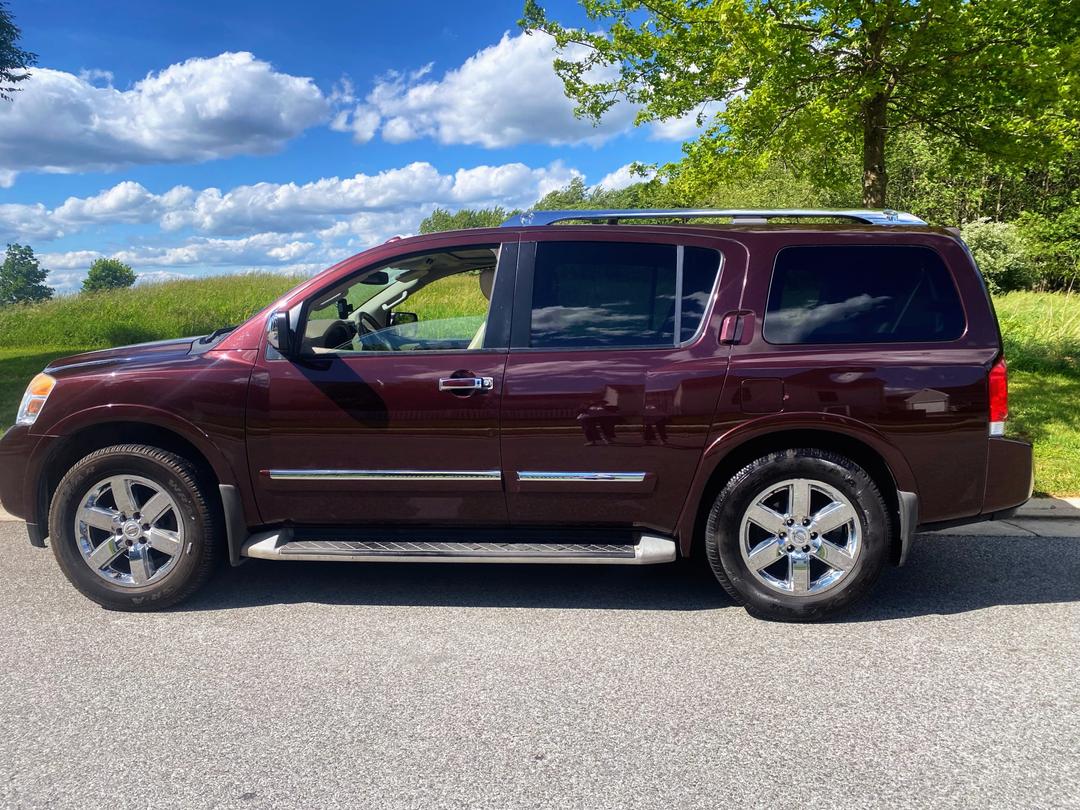 Nissan_Armada 