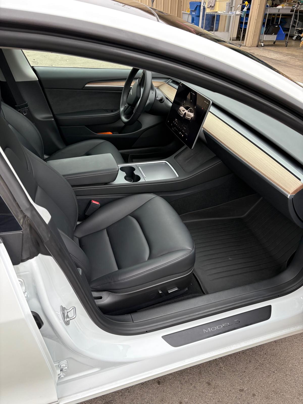 car_image_564x480 - 