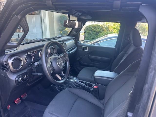 car_image_202x236