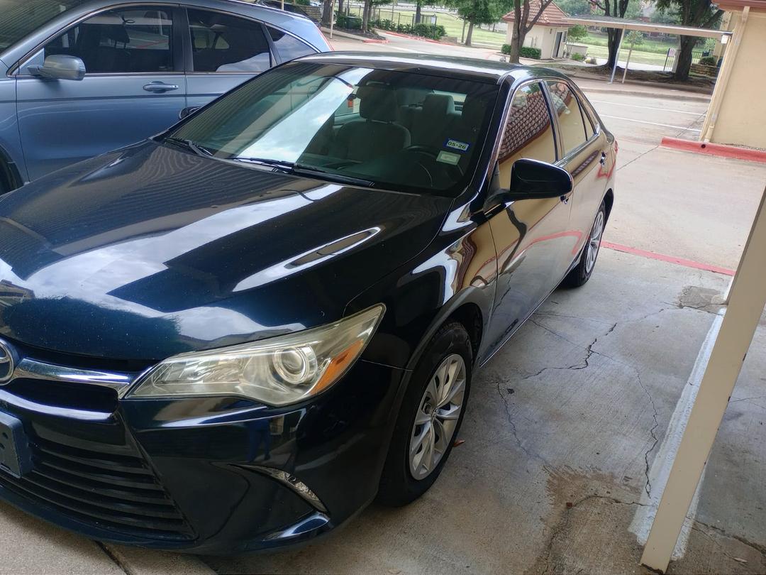 Toyota_Camry 