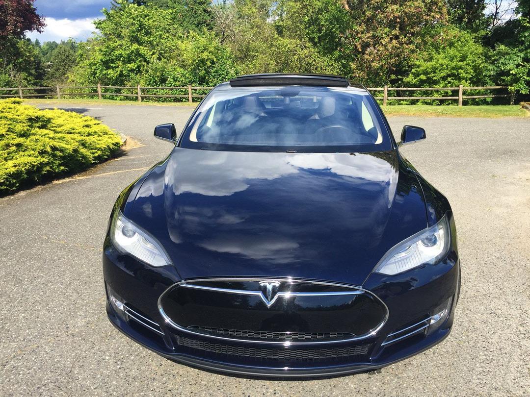 Tesla_Model S 