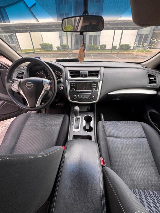 car_image_202x236