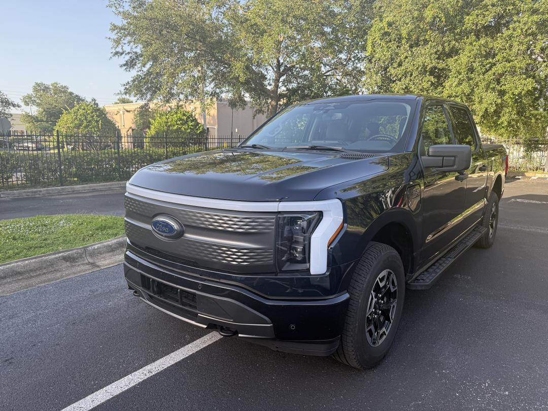 Ford_F150 Lightning 