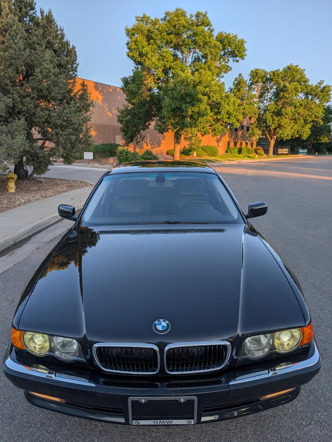 BMW_7-Series 