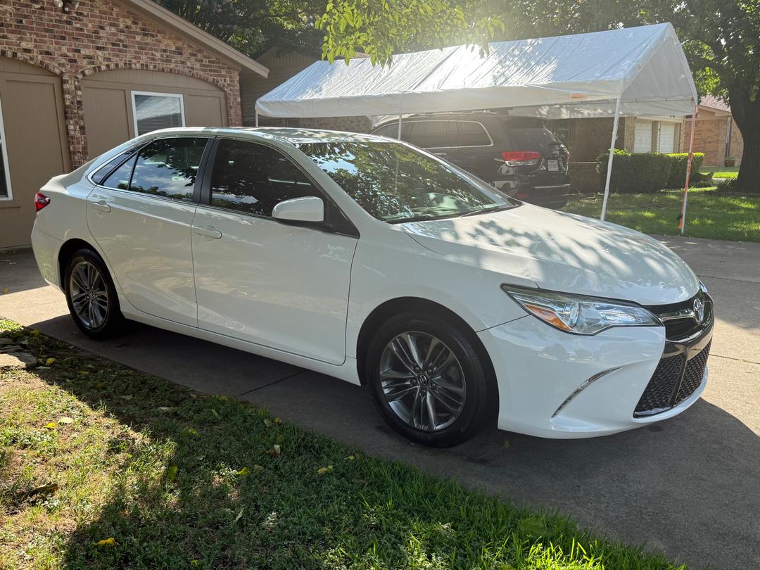 Toyota_Camry 