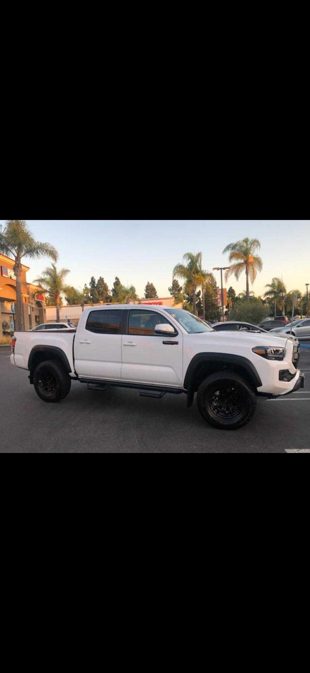Toyota_Tacoma 