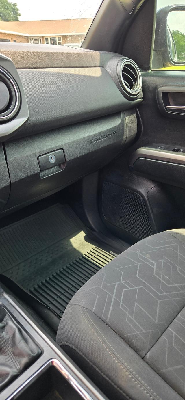 car_image_202x236