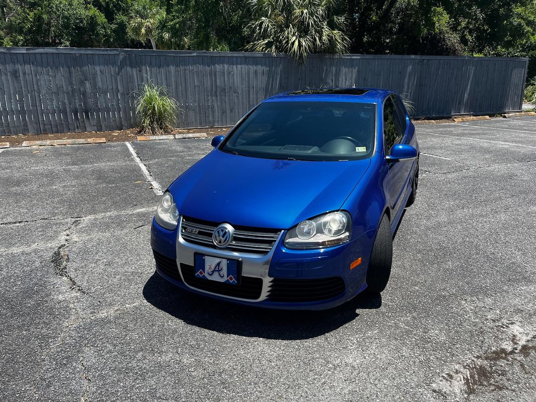 Volkswagen_R32 