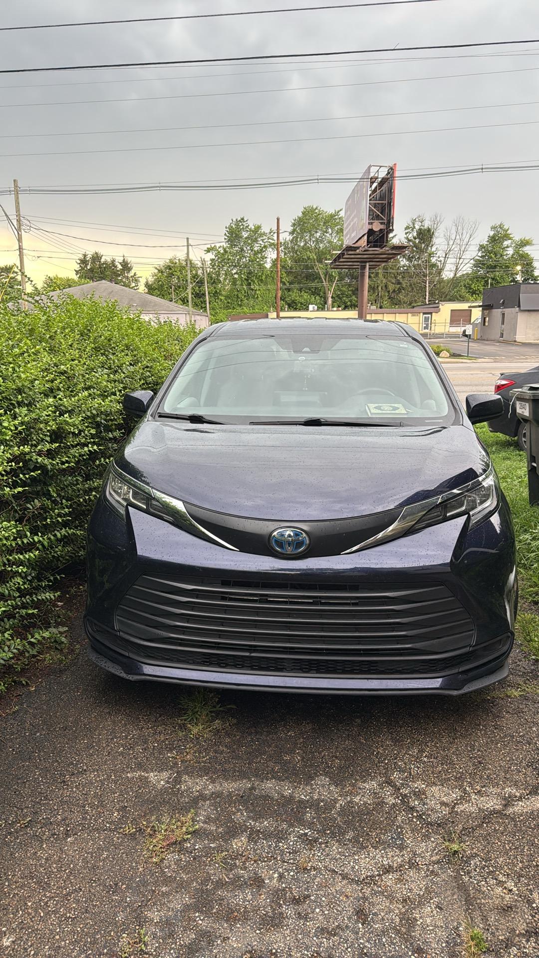Toyota_Sienna 