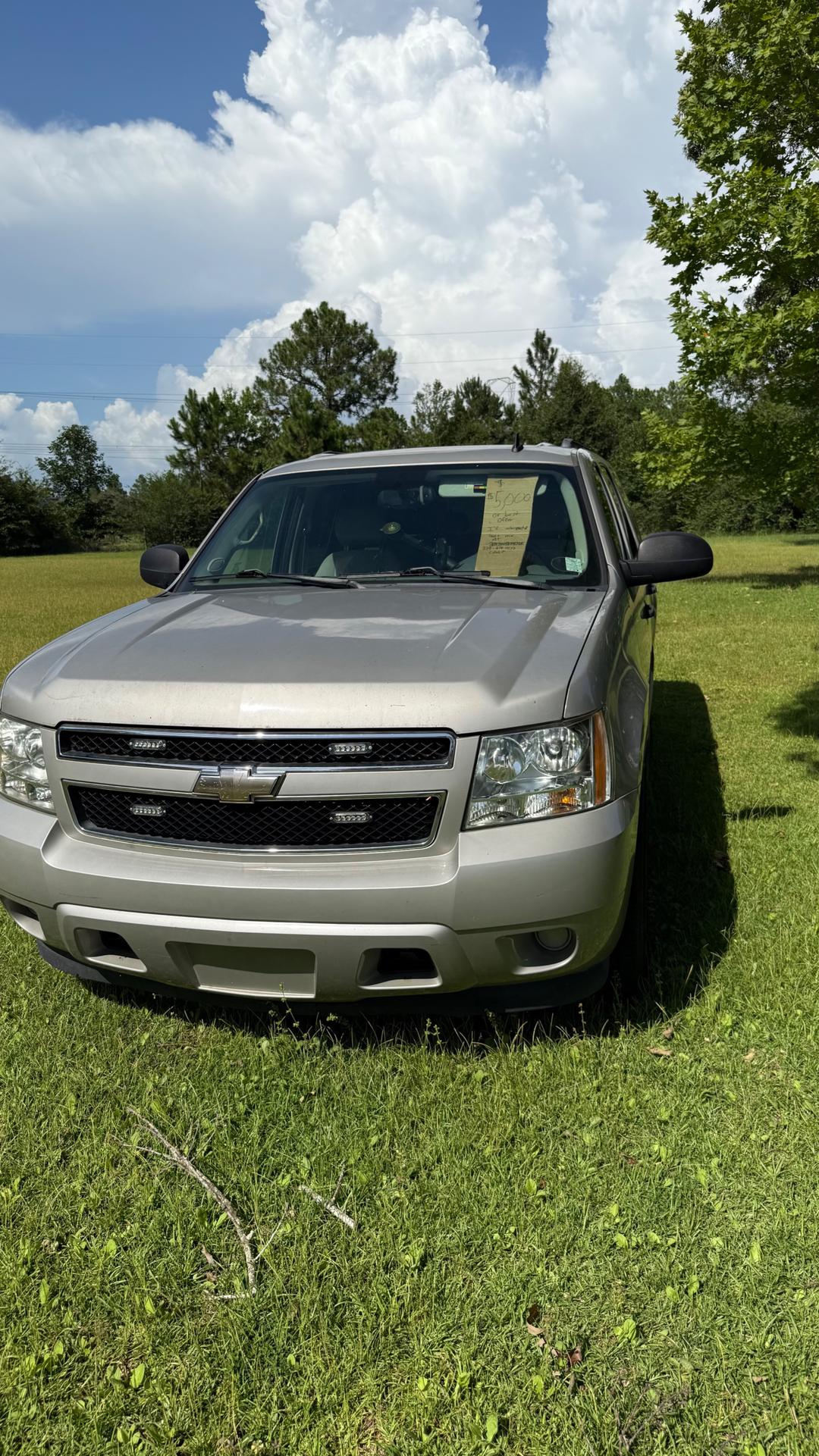 Chevrolet_Suburban 
